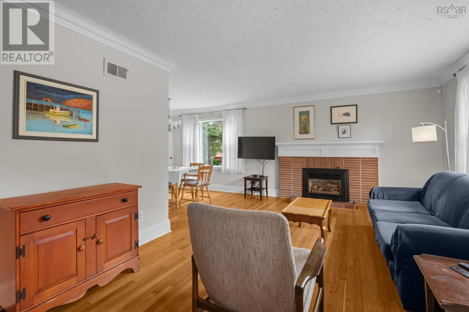 27 Fleming Drive