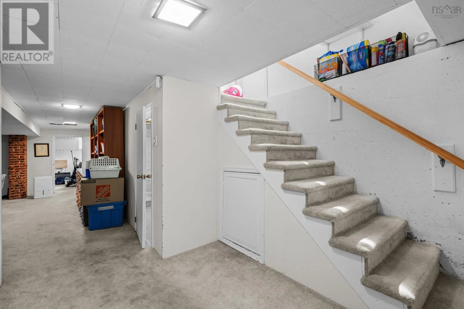 27 Fleming Drive