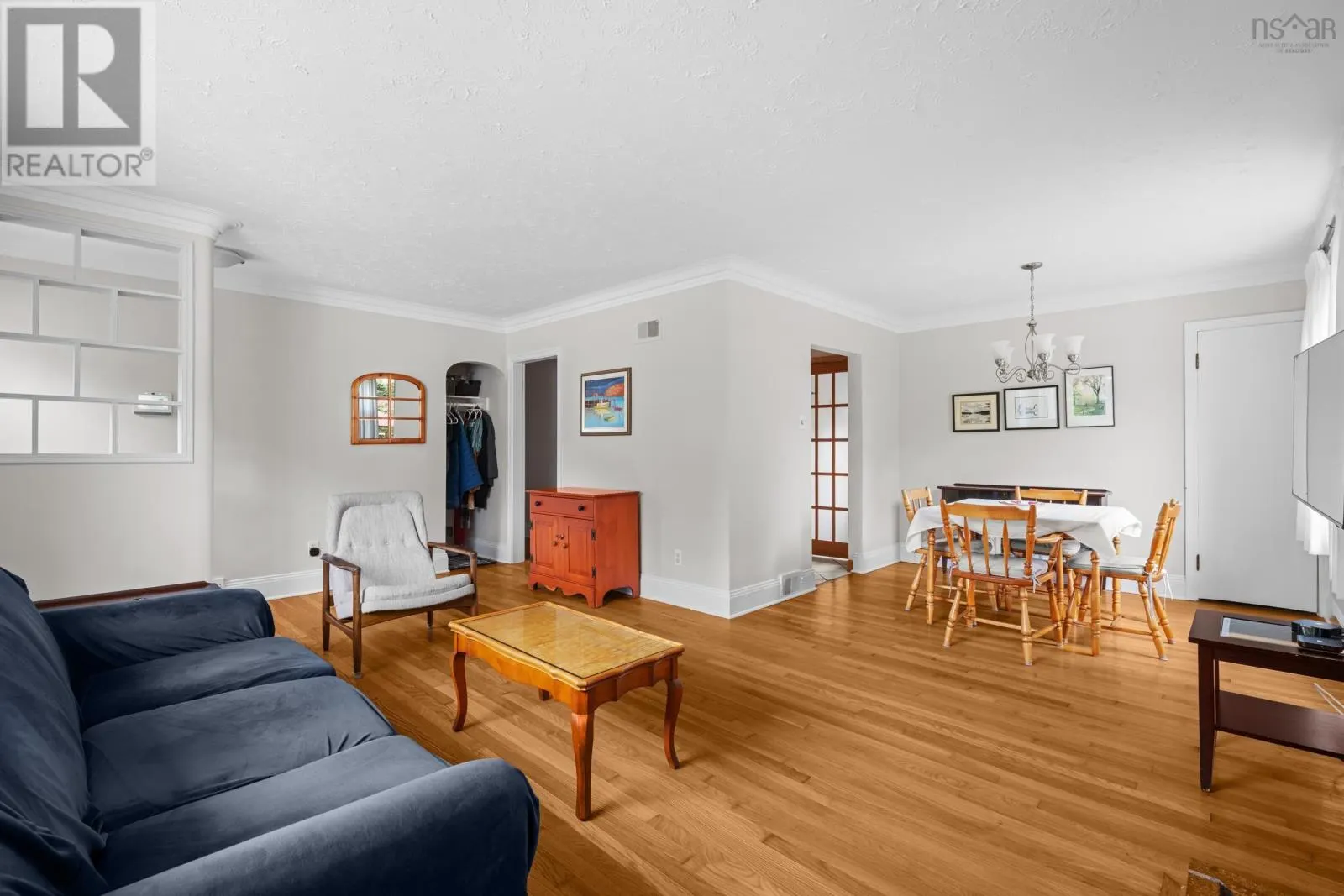 27 Fleming Drive