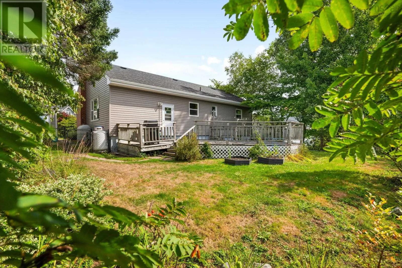 27 Fleming Drive