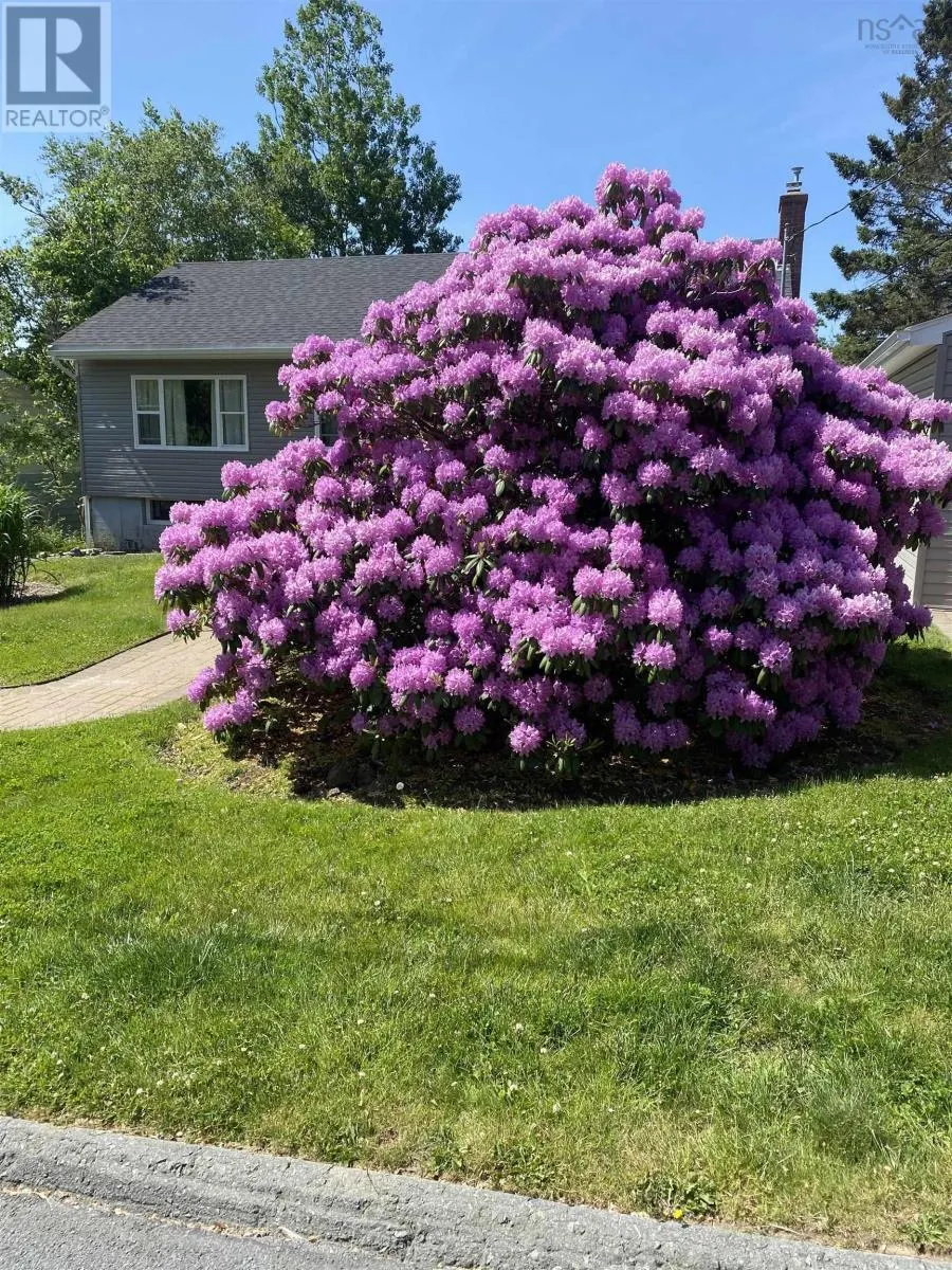 27 Fleming Drive