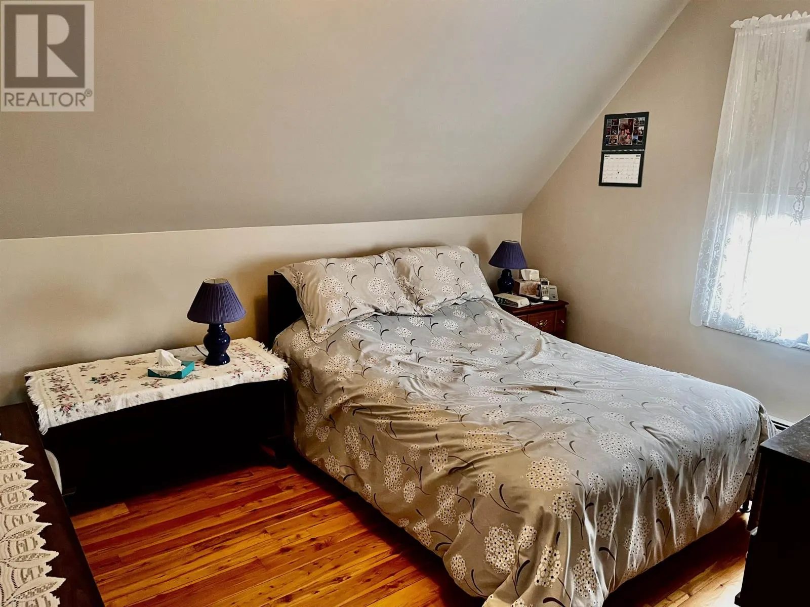 239 Ling Road