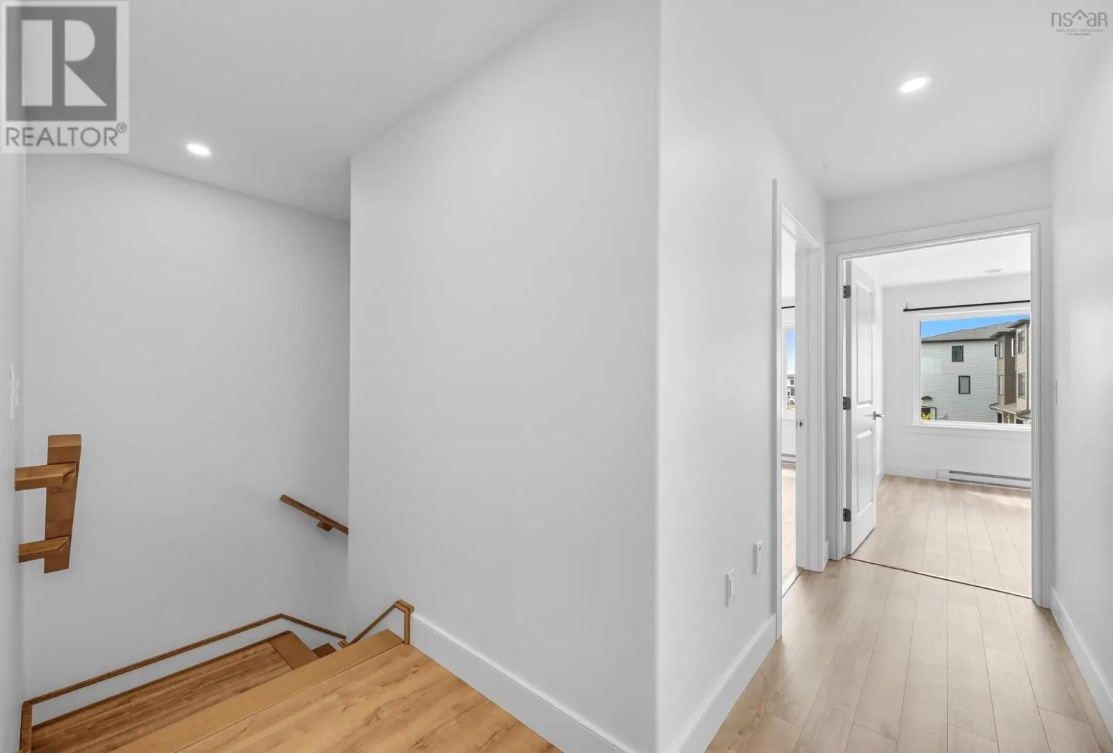 72 Grenoble Court