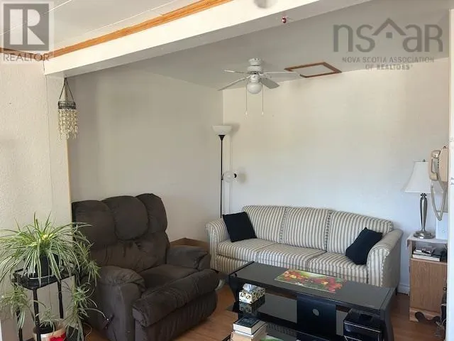 59 De Raymond Street