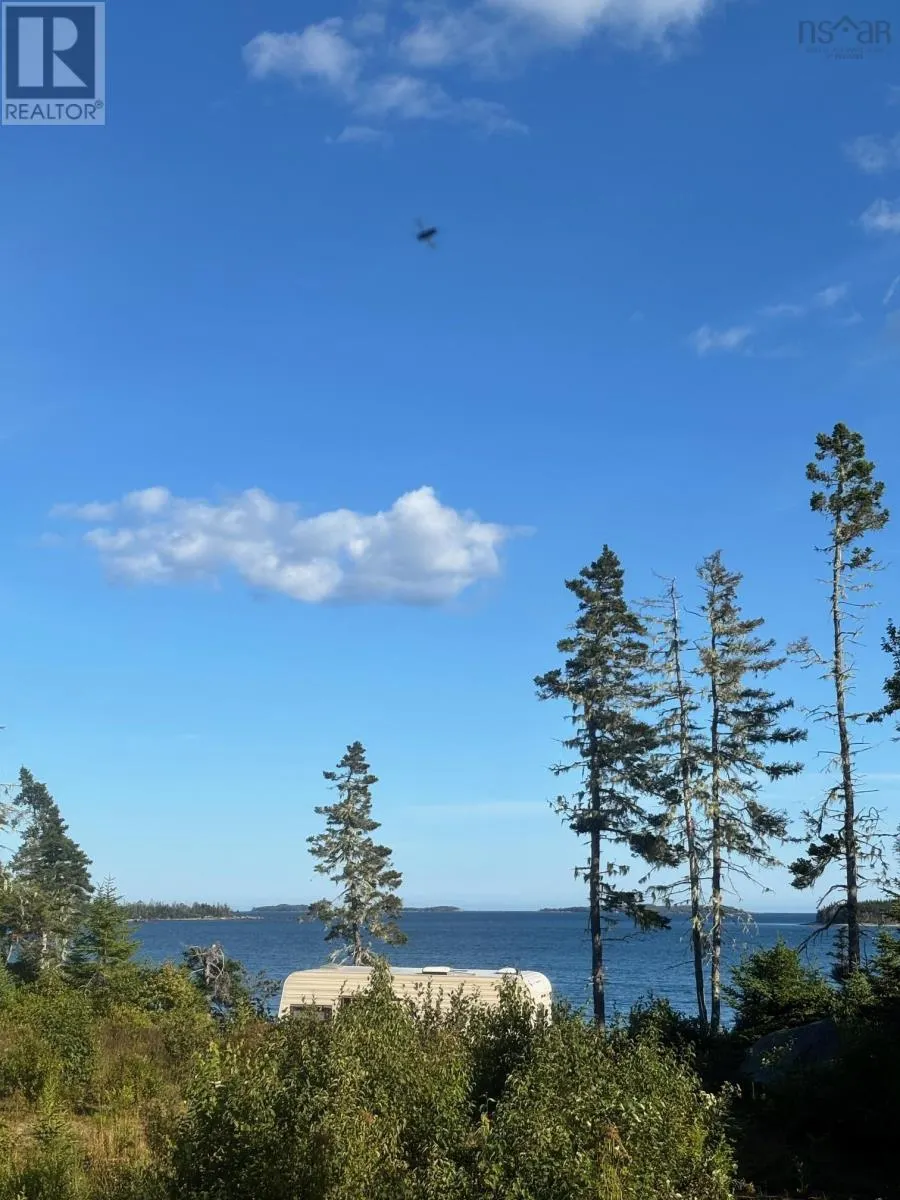 Lot 2 Highway 7