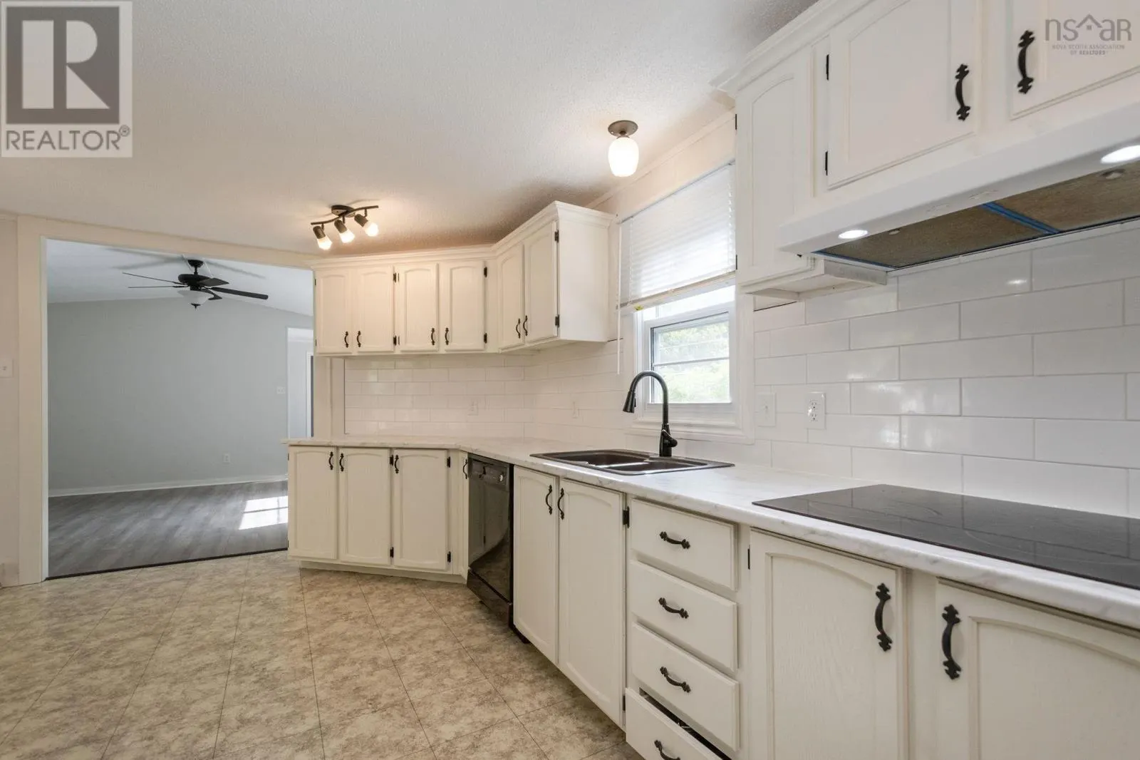 31 Pinecrest Drive