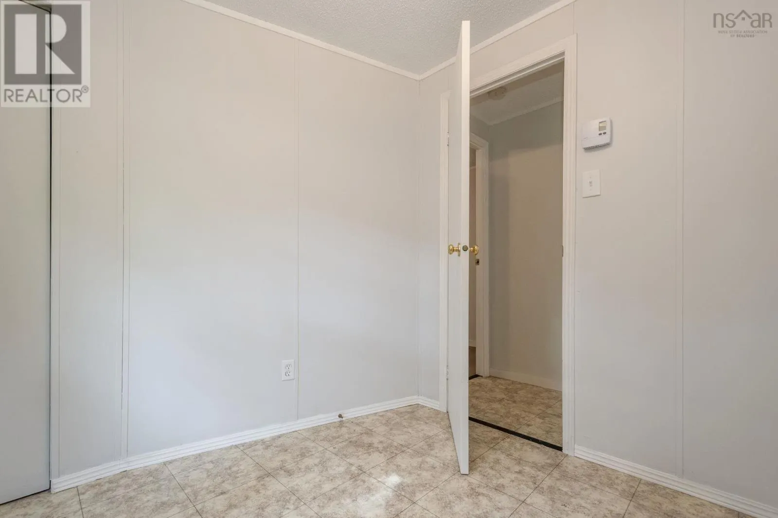 31 Pinecrest Drive