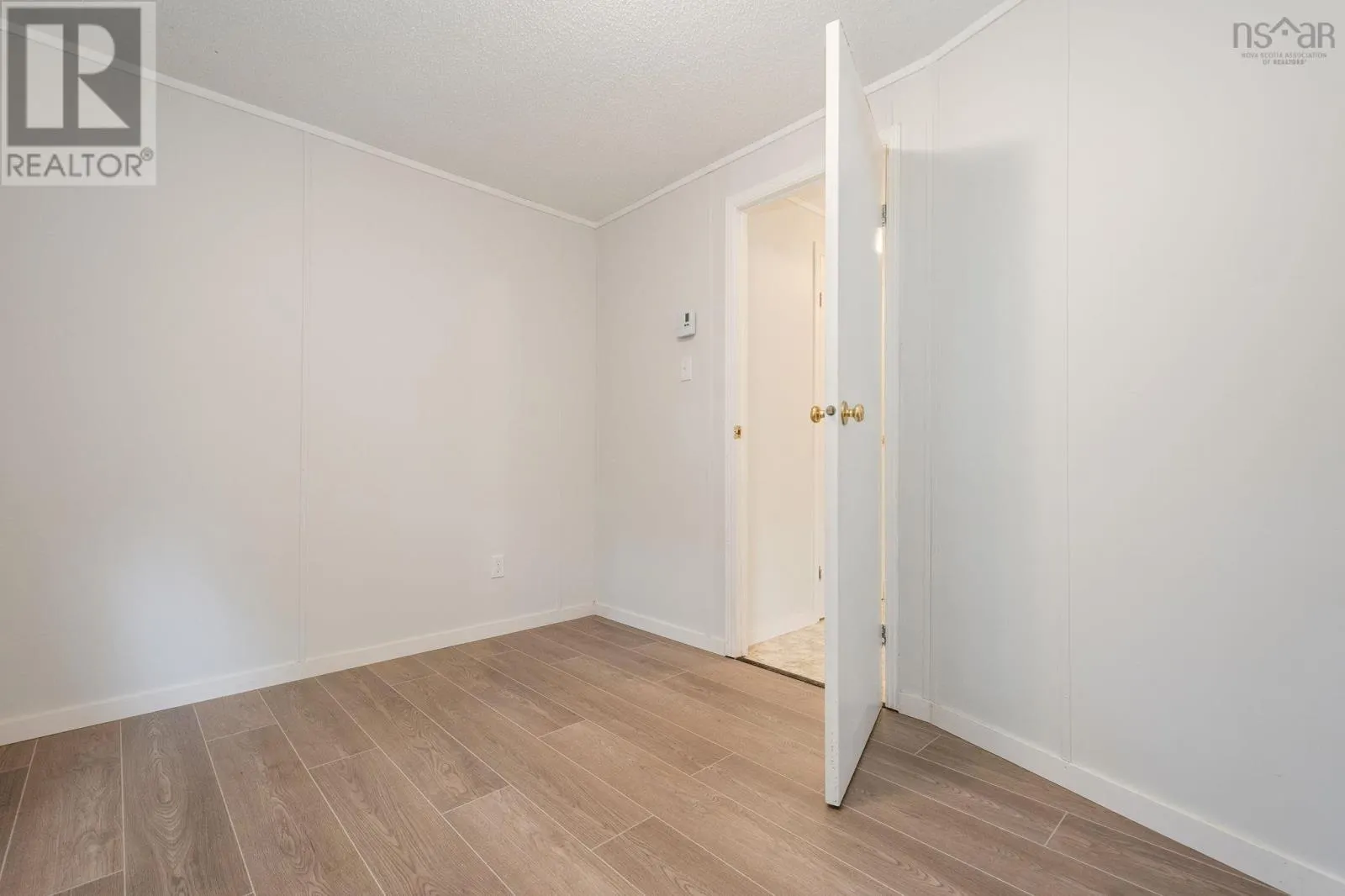 31 Pinecrest Drive