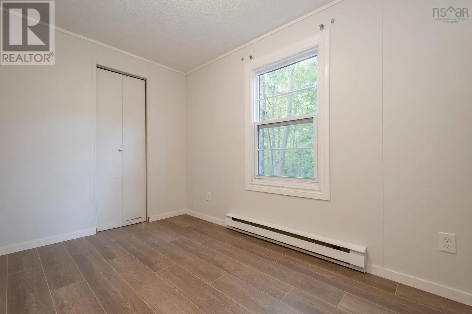 31 Pinecrest Drive