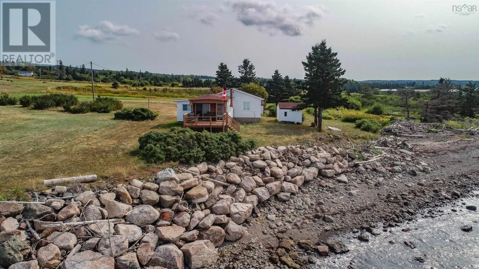 1472 Cape Split Rd