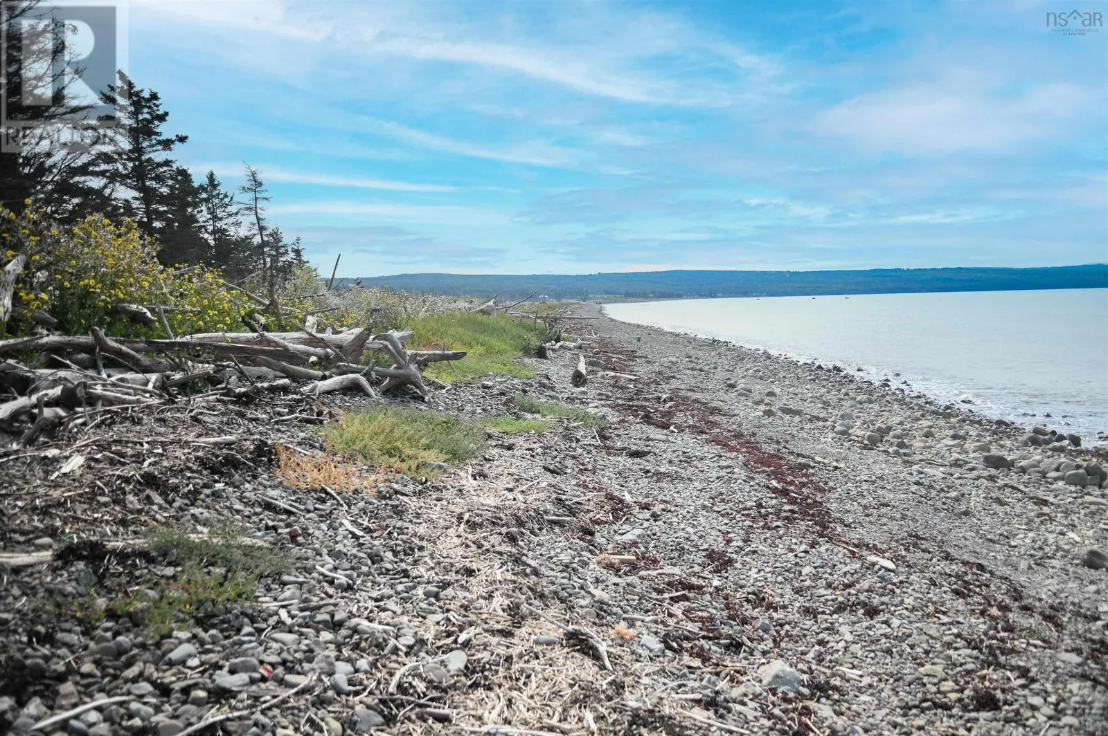 1472 Cape Split Rd