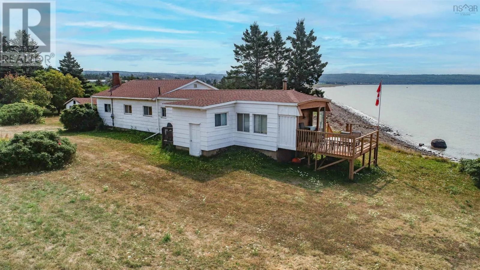 1472 Cape Split Rd