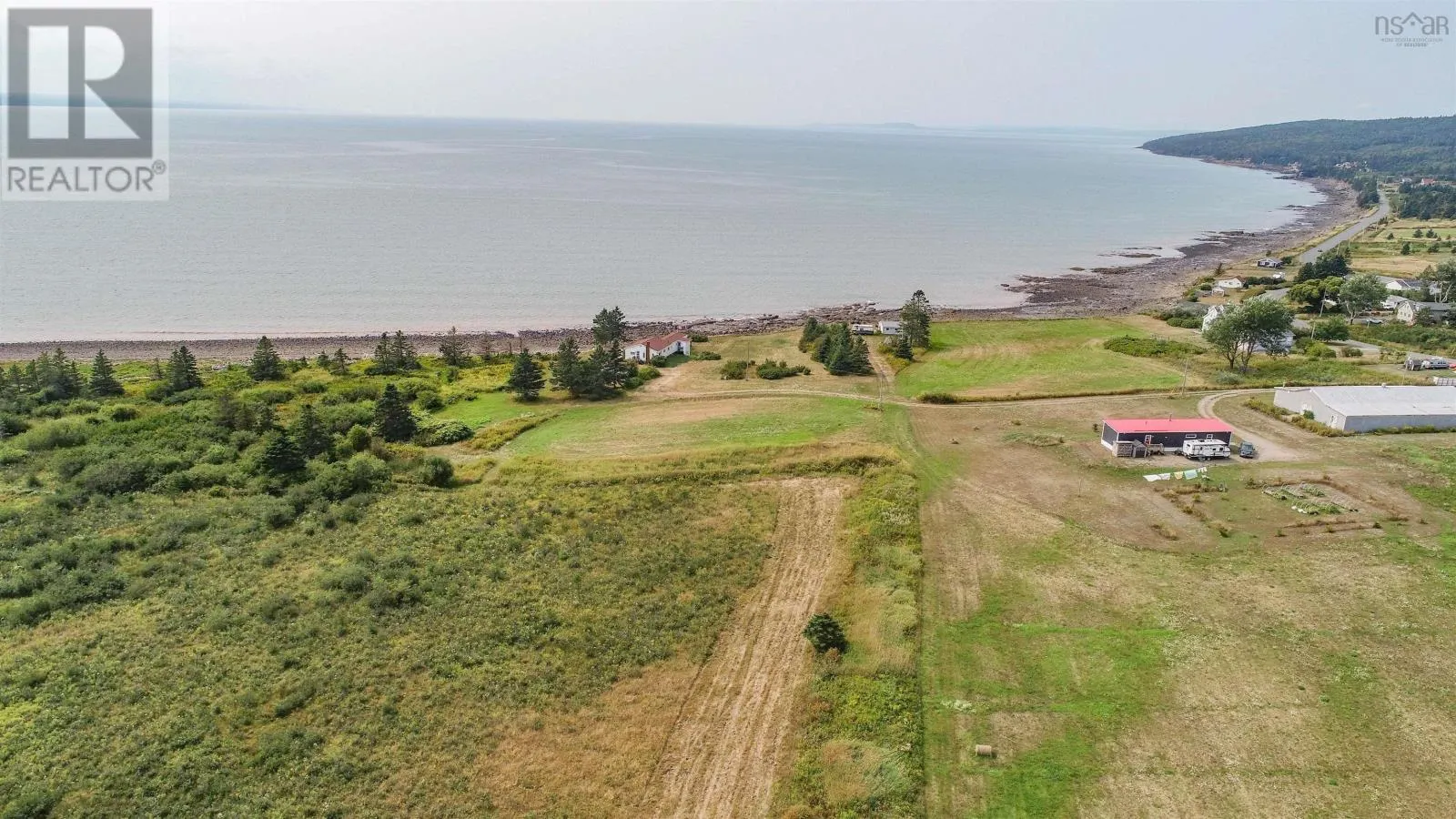 1472 Cape Split Rd
