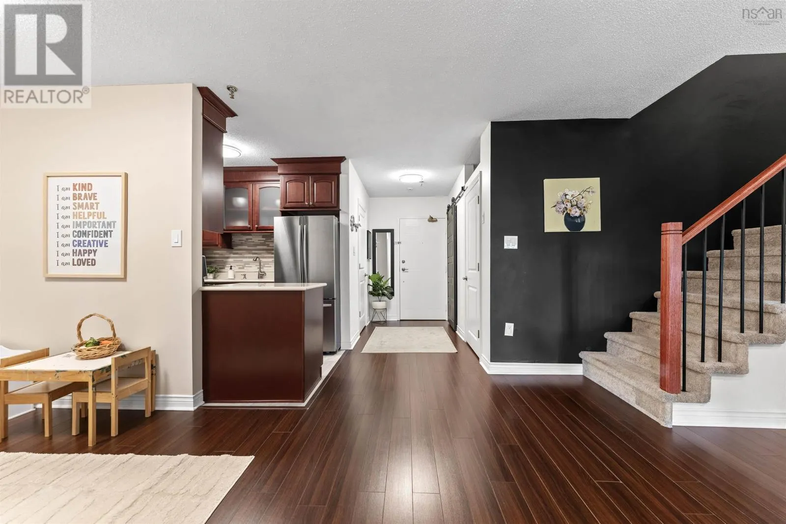 412 15 Langbrae Drive