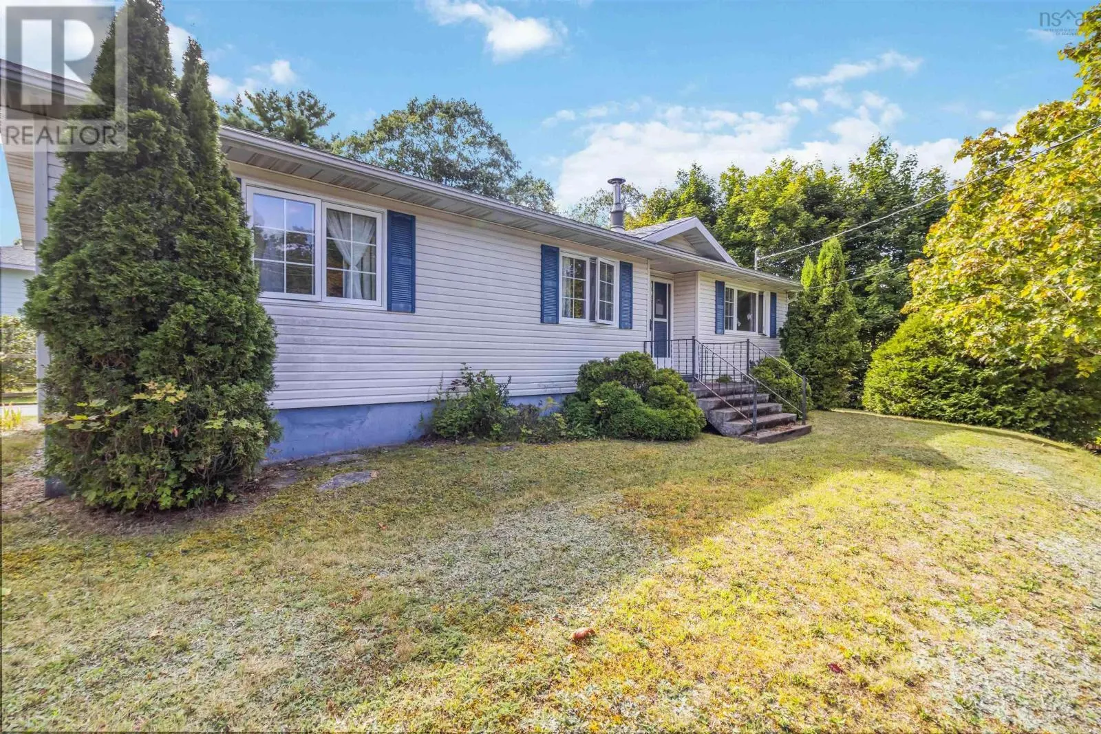 14 BENNETT Avenue