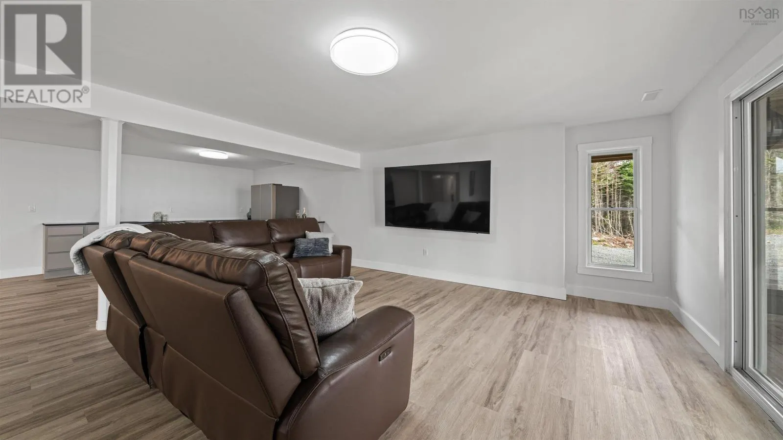 280 Moser Head Road