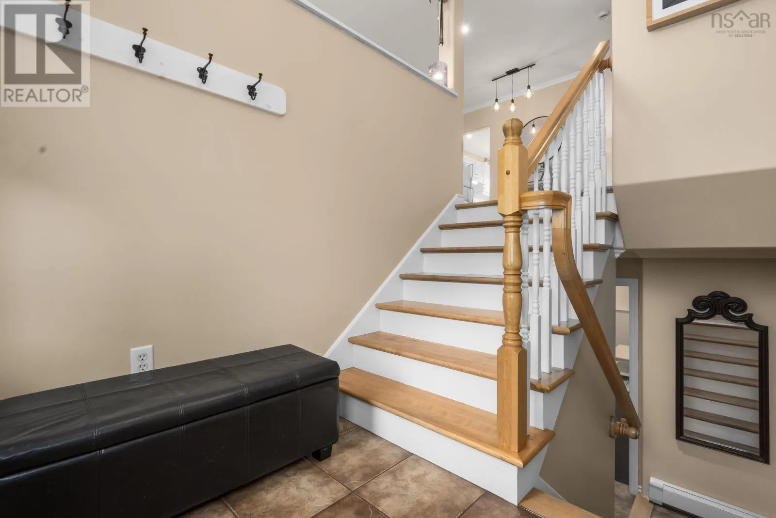 3853 Rockhead Court