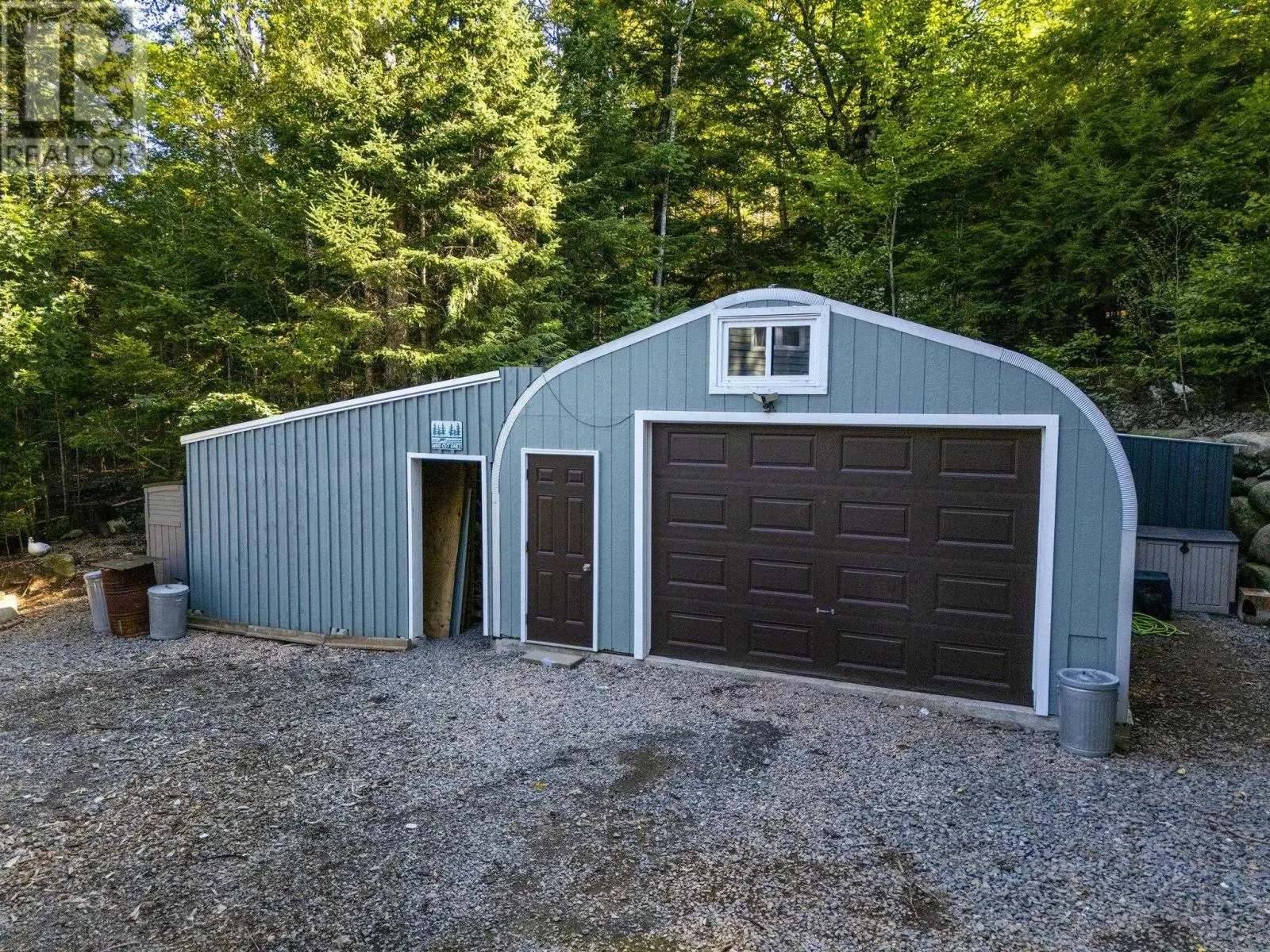 120 Lakeside Drive