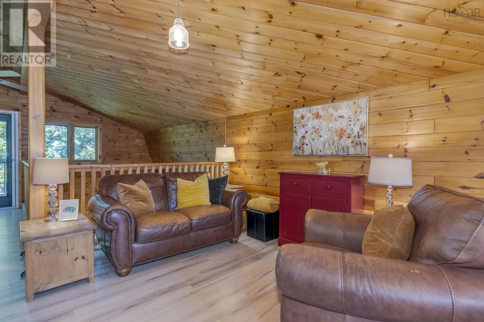 120 Lakeside Drive