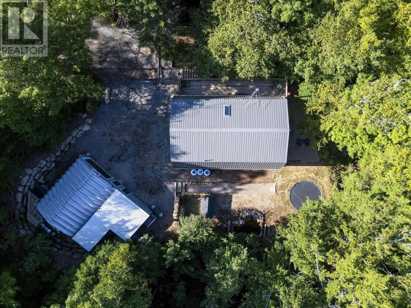 120 Lakeside Drive