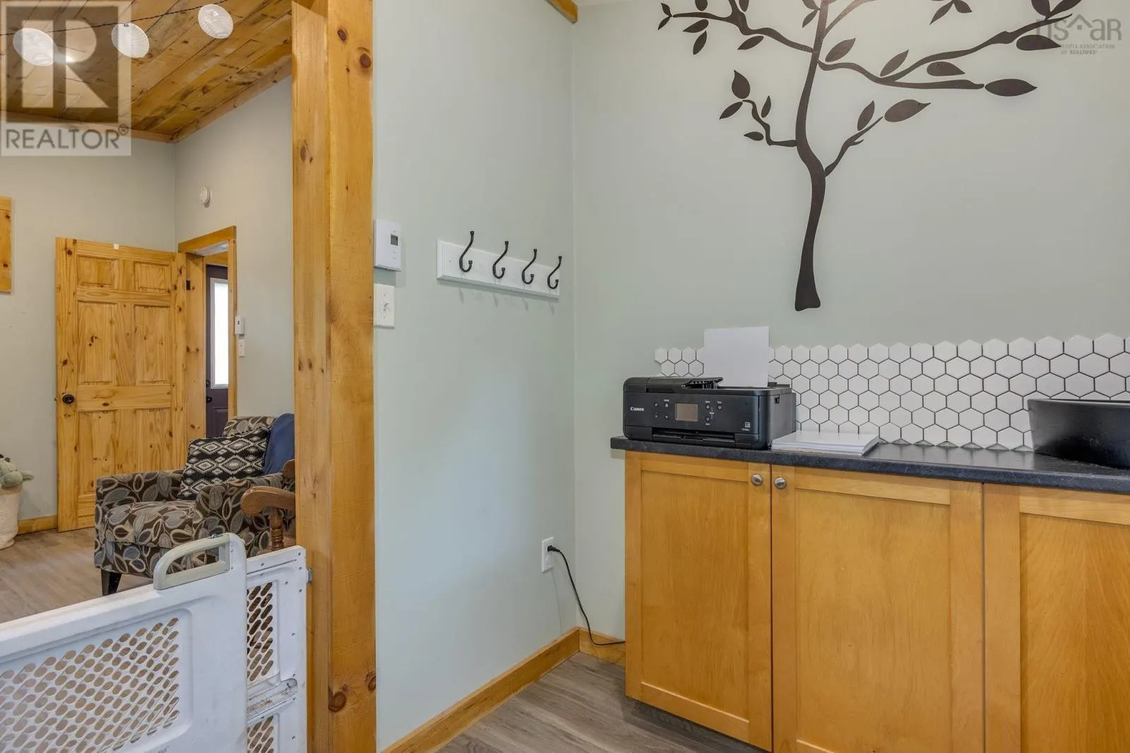120 Lakeside Drive
