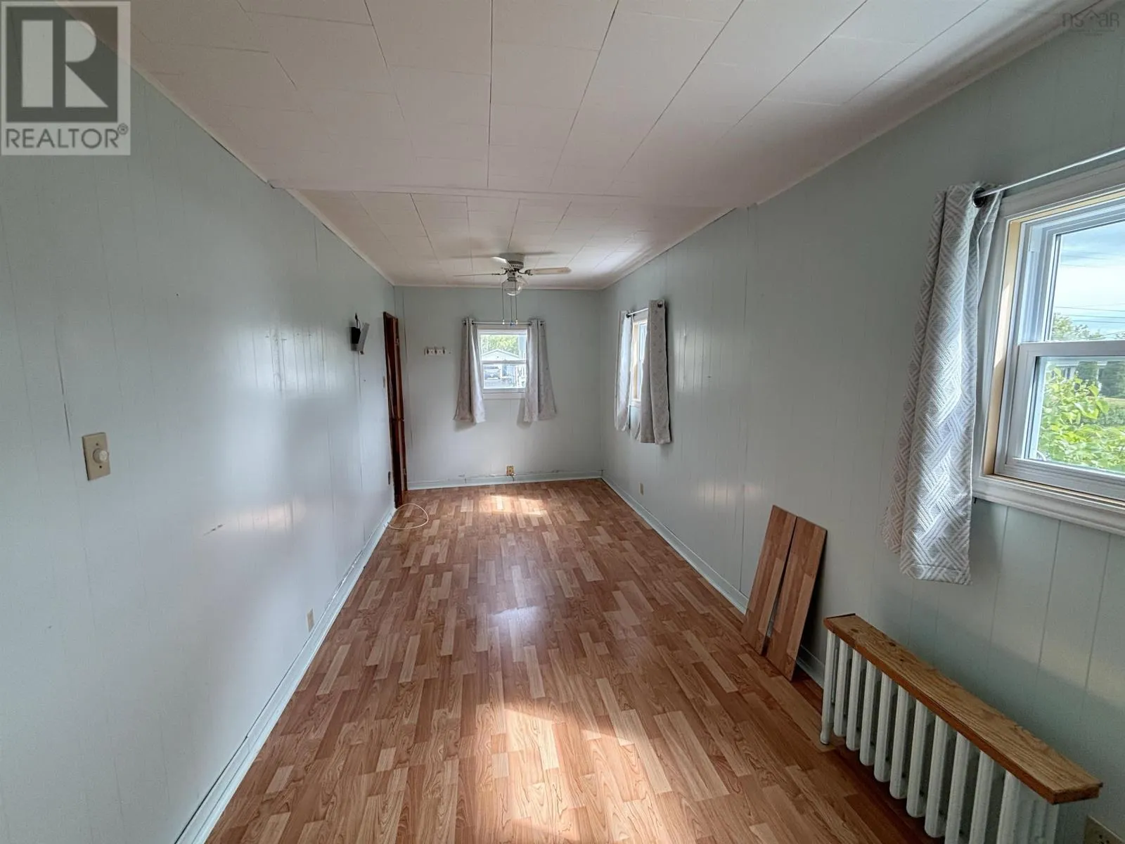 308 Lake Road