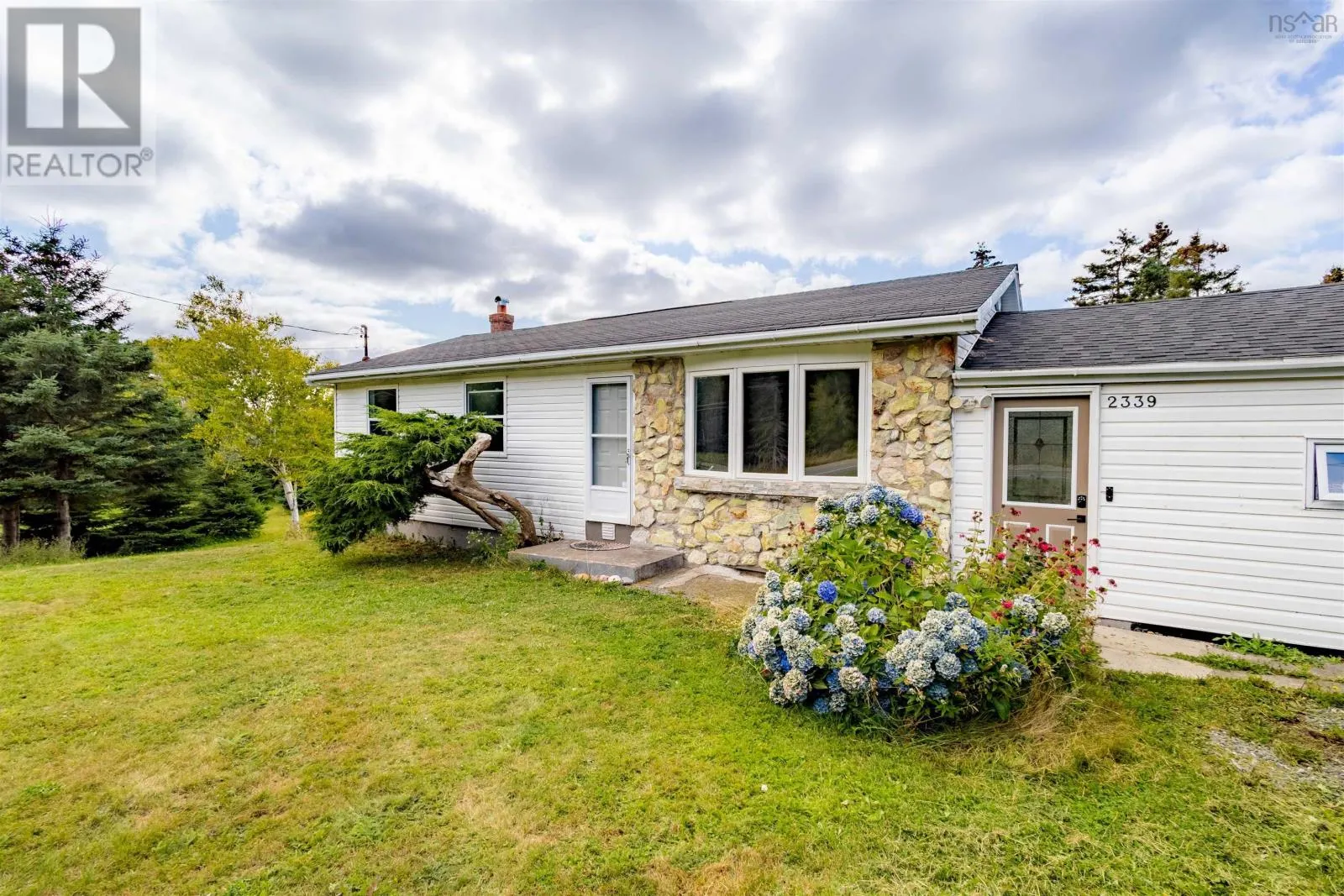 2339 New Waterford Highway