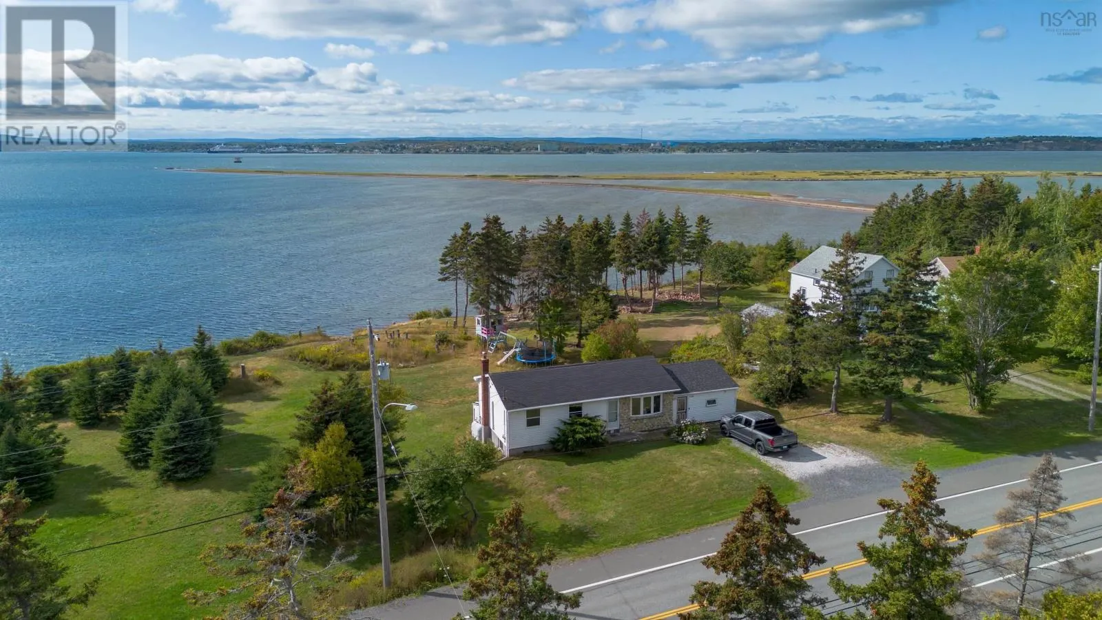 2339 New Waterford Highway