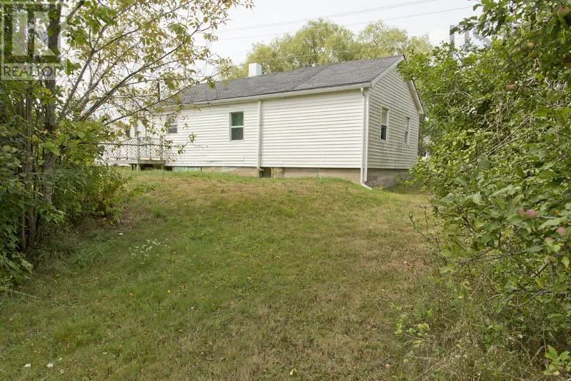 743 Falmouth Back Rd