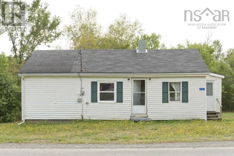 743 Falmouth Back Rd