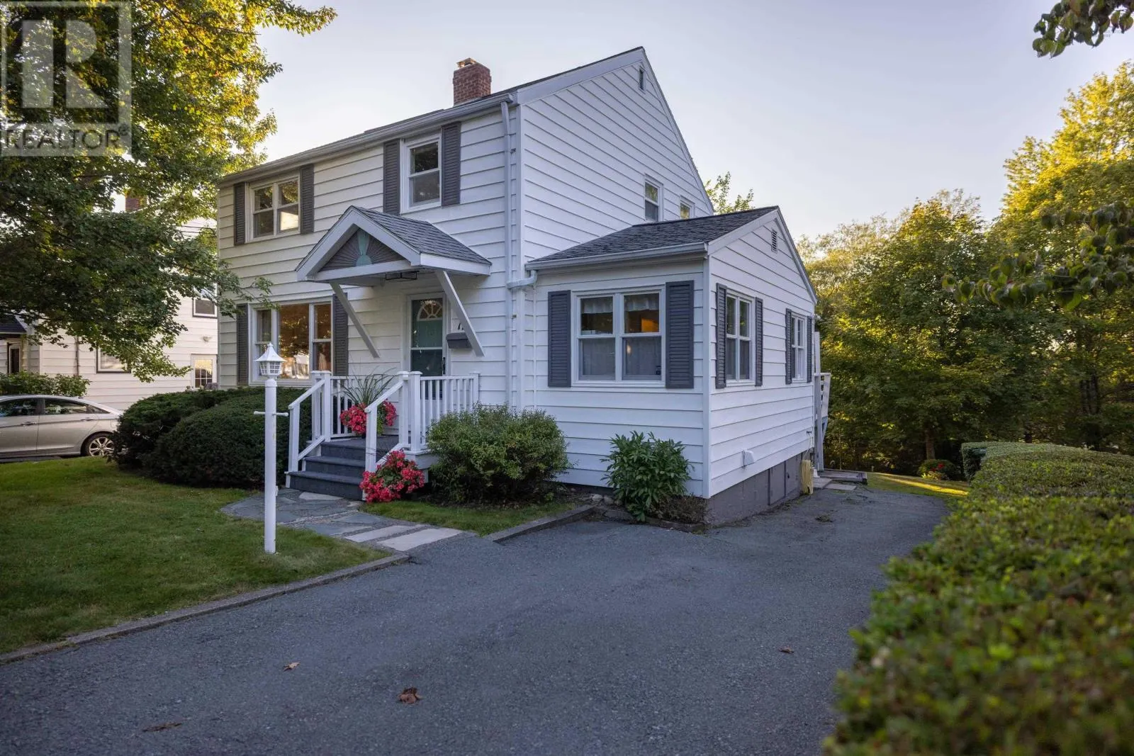 17 Canterbury Street