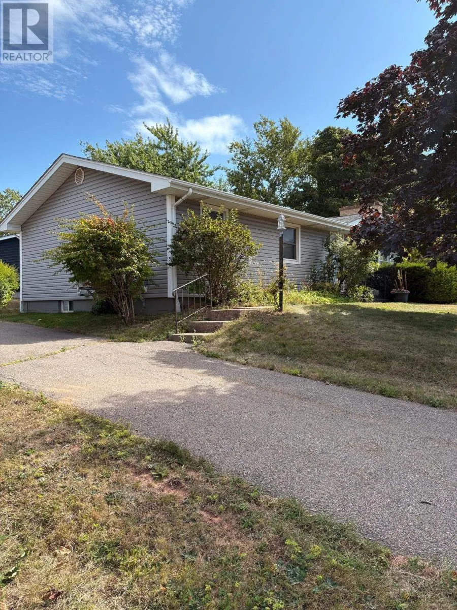 340 North River Road