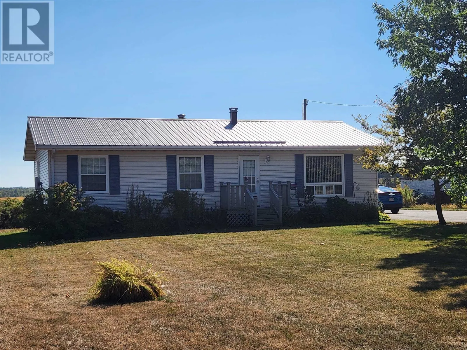 3592 Trans Canada Hwy