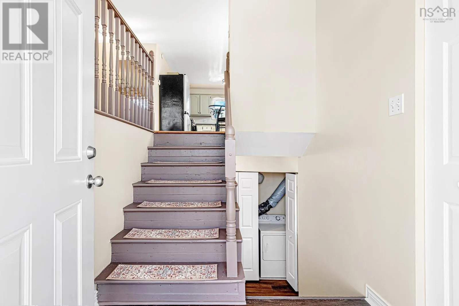 83 Melrose Crescent