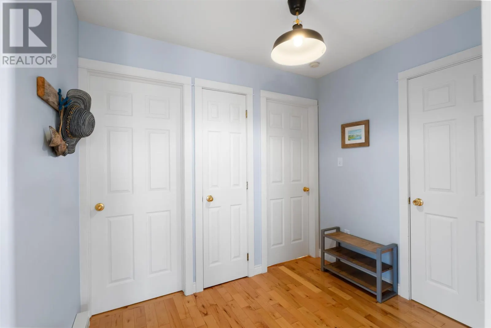 11 Hebrides Lane