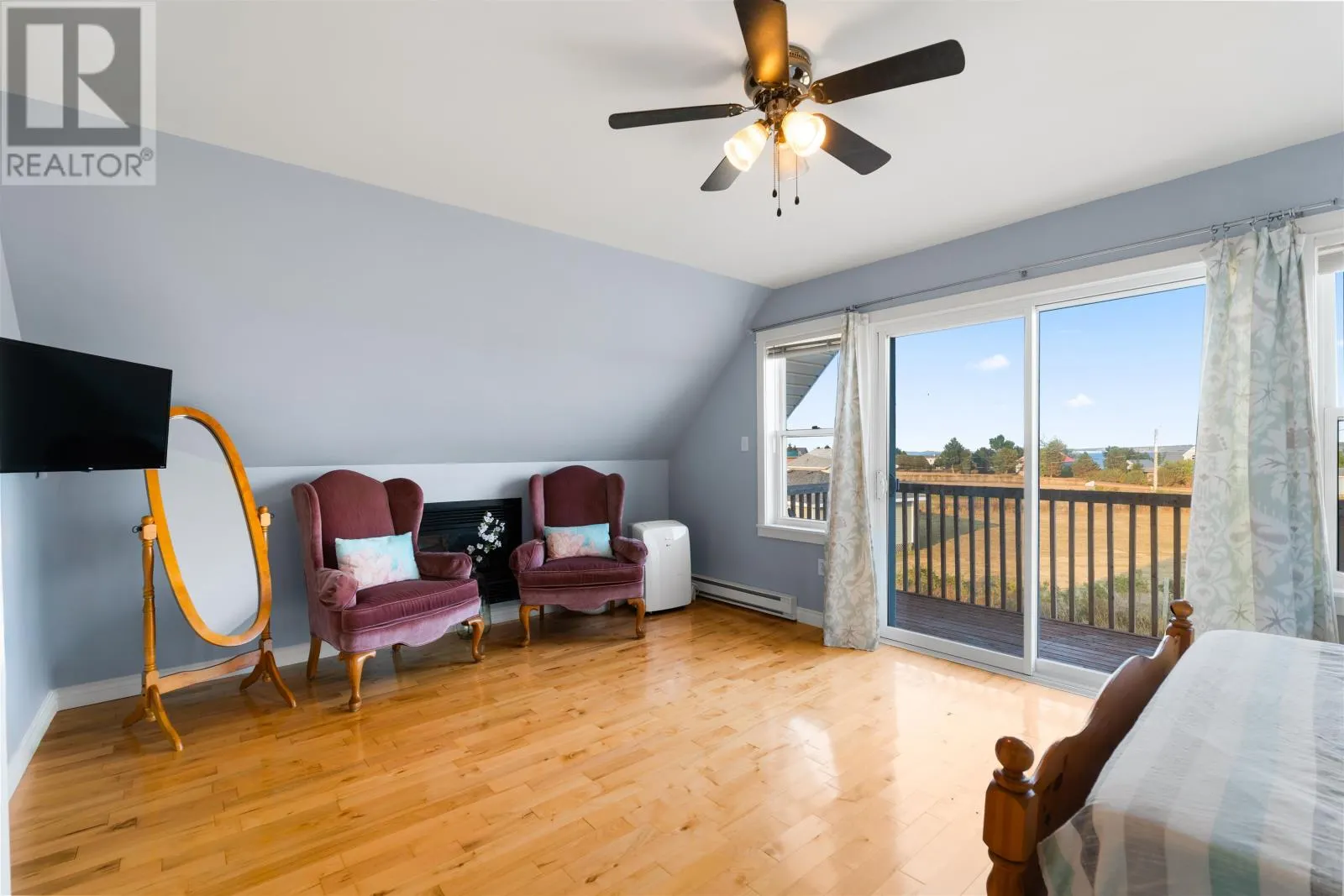 11 Hebrides Lane