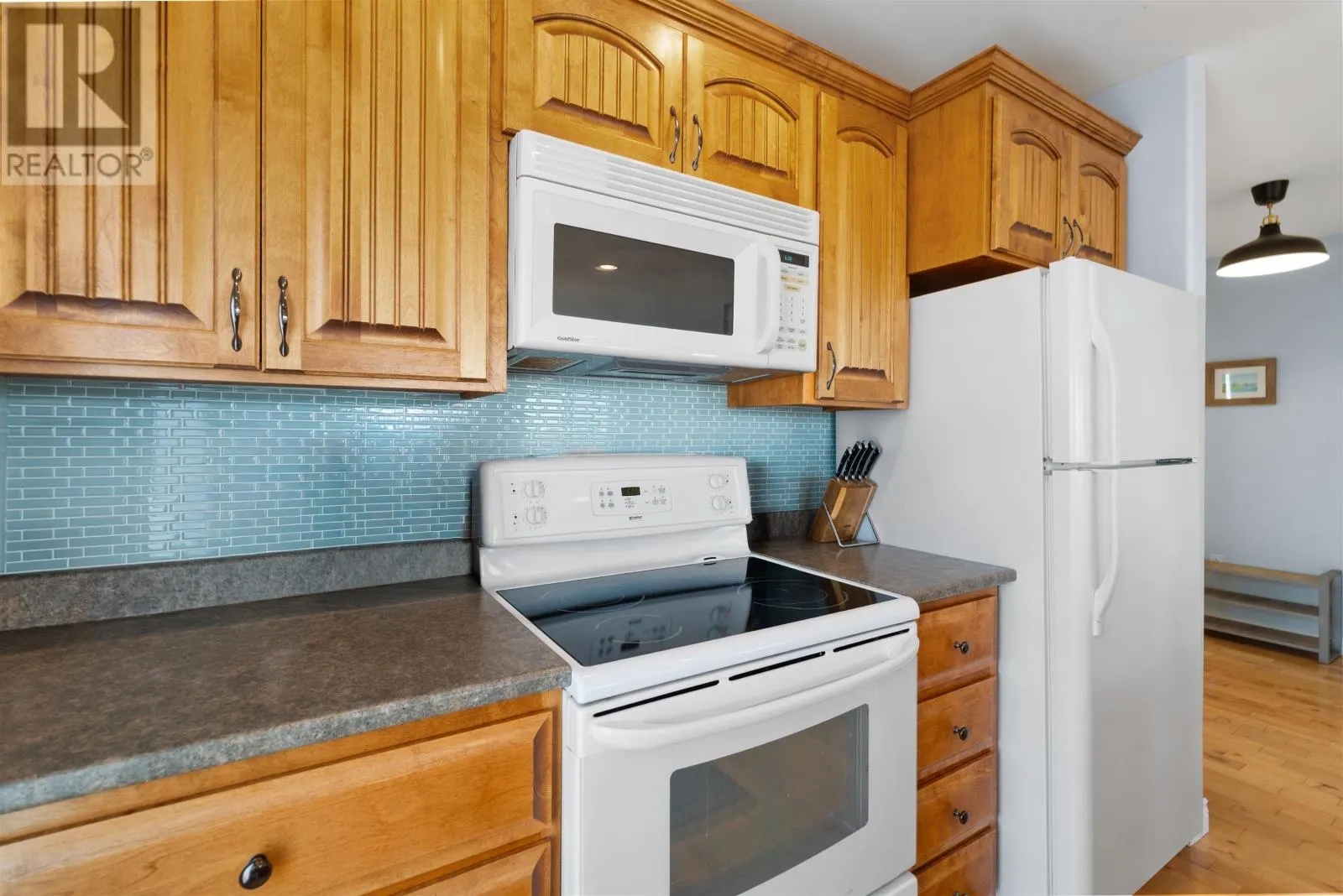 11 Hebrides Lane