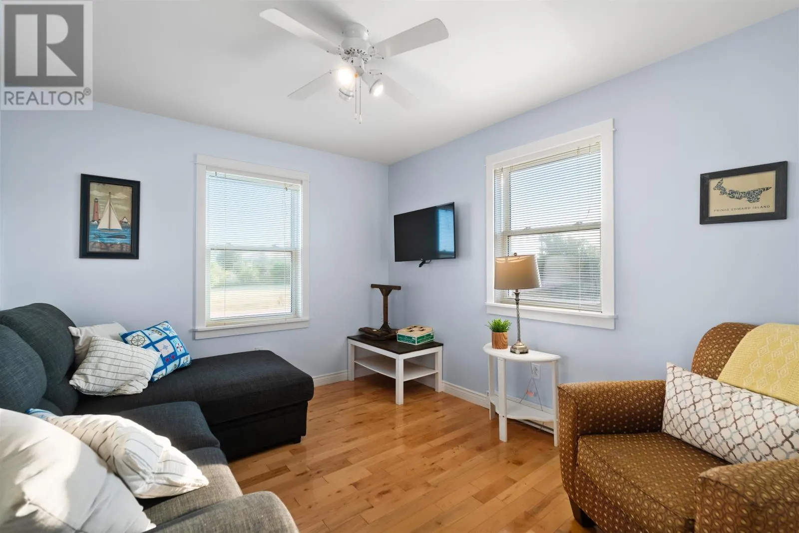 11 Hebrides Lane
