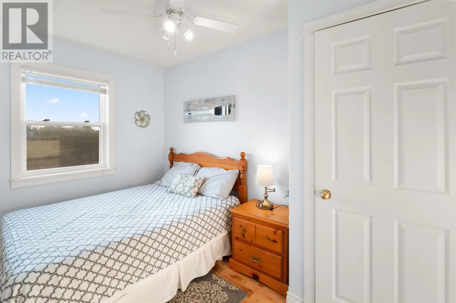 11 Hebrides Lane
