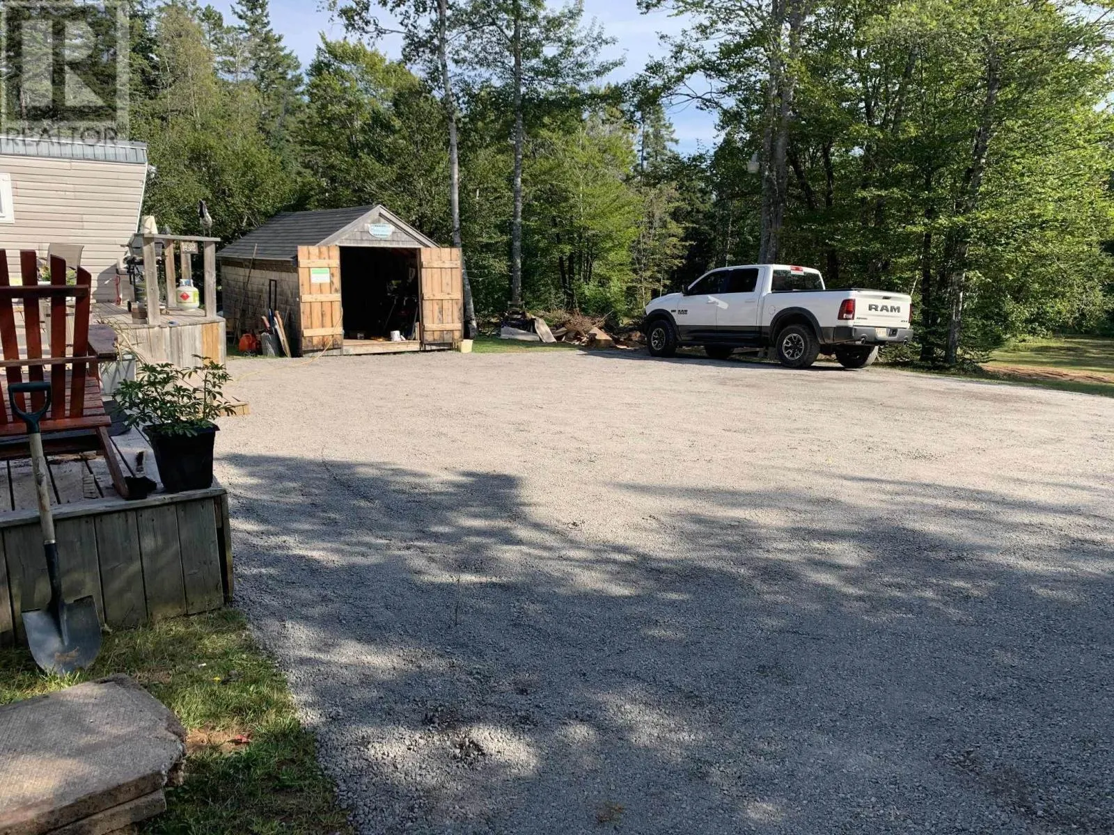 8627 COMMERCIAL RD - RTE 4 Road|COMMERCIAL RD - RTE 4