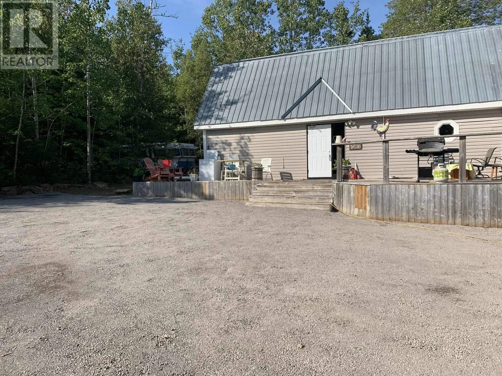 8627 COMMERCIAL RD - RTE 4 Road|COMMERCIAL RD - RTE 4