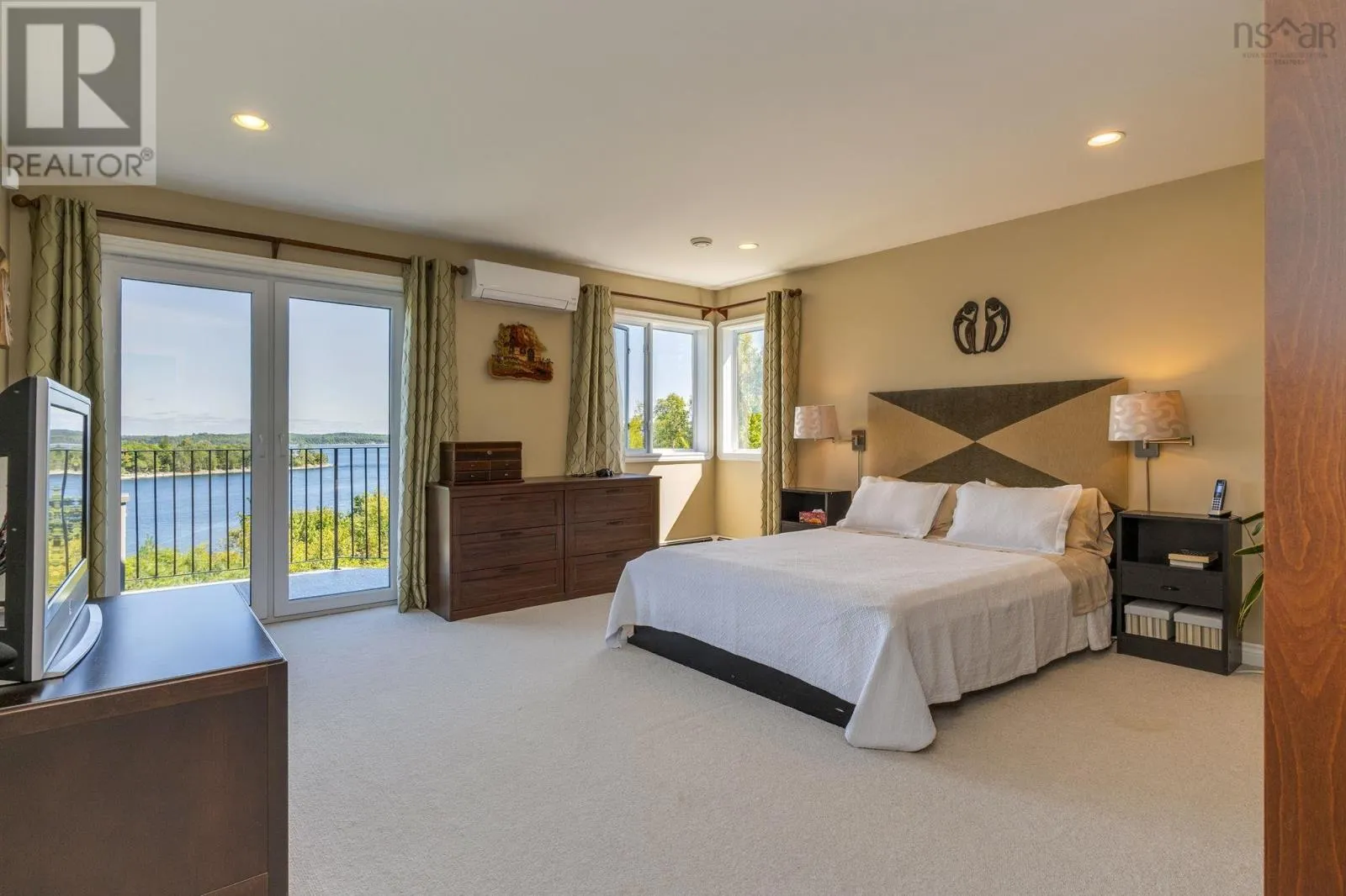 2550 Purcells Cove Road