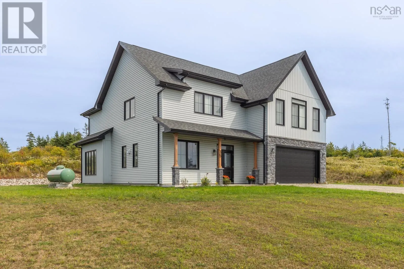 35 Seeland Avenue
