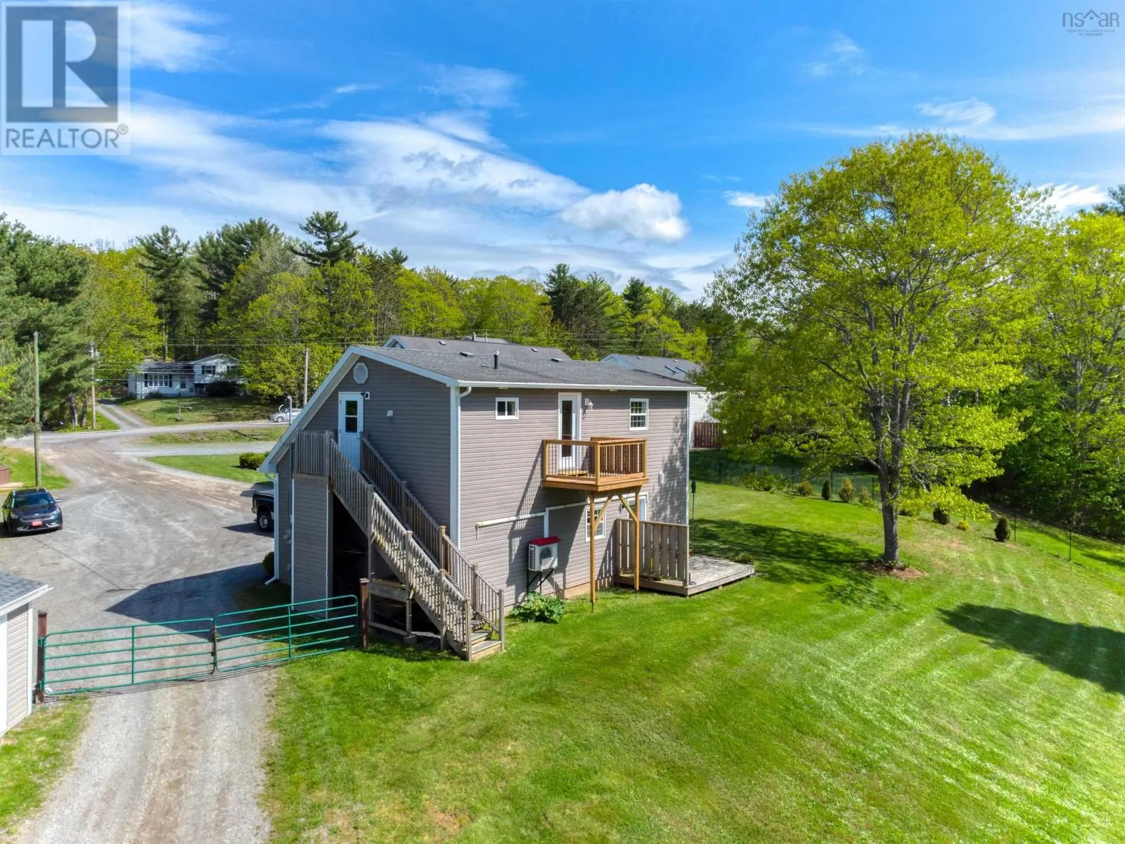 2989-2993 Lovett Road
