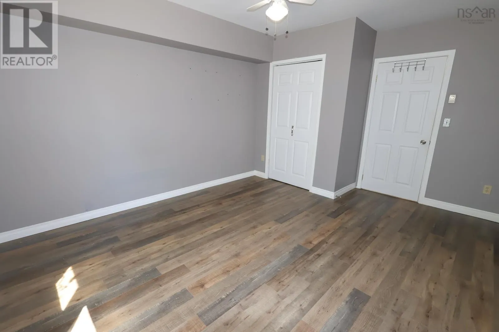 49 Loop Lane
