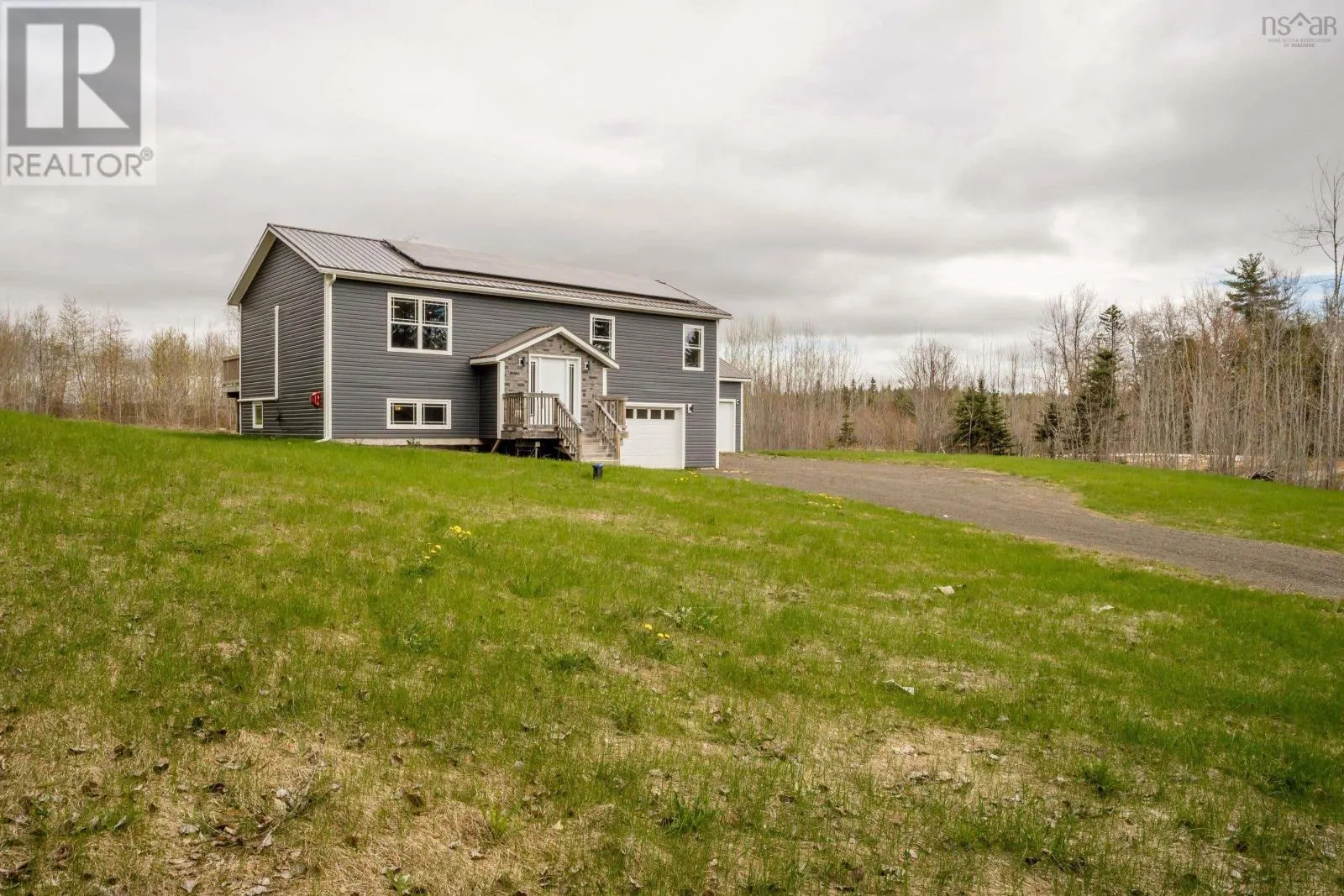 473 Hall Road