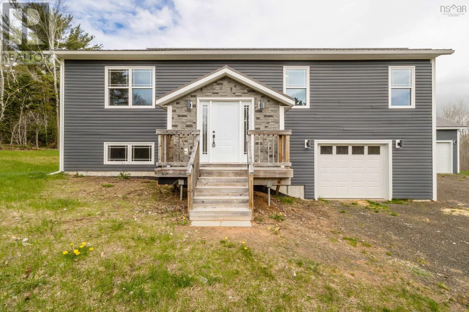 473 Hall Road