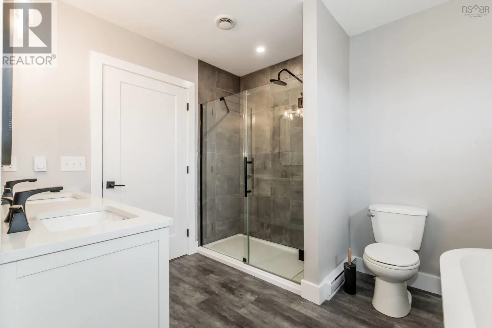 473 Hall Road
