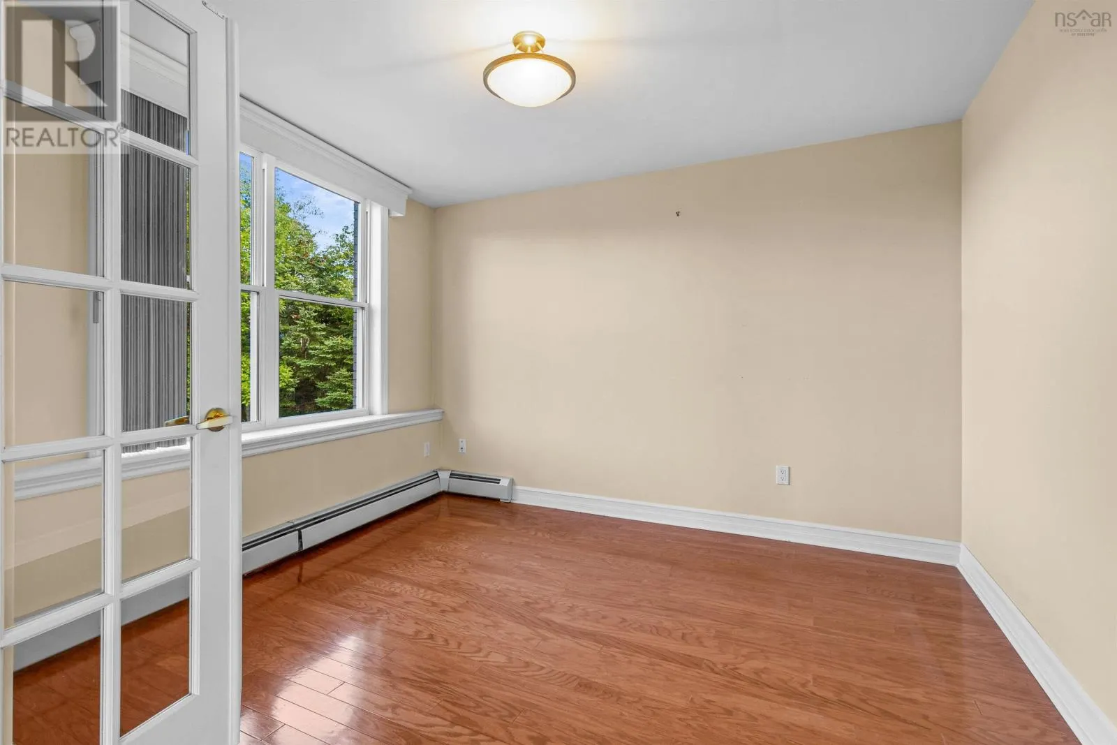 210 621 Portland Hills Drive