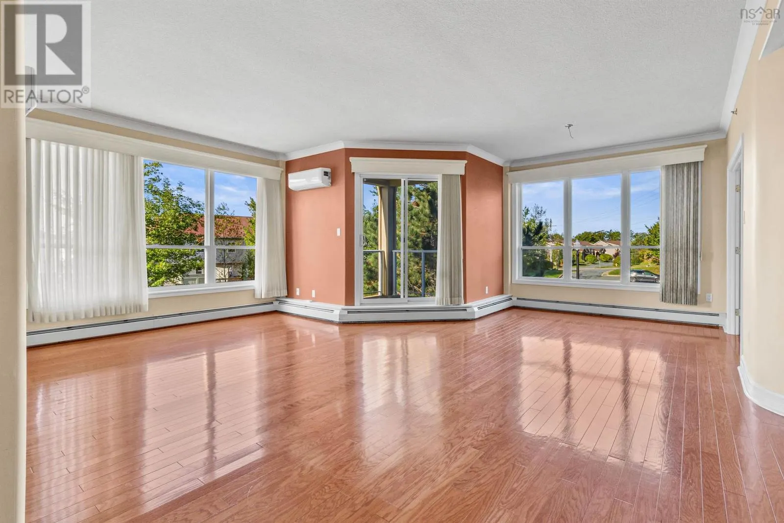 210 621 Portland Hills Drive
